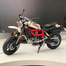 Load image into Gallery viewer, 611PCS MOC Technic Speed Scrambler Motorcycle Motor Bike Model Toy Building Block Brick Gift Kids Compatible Lego 1:6