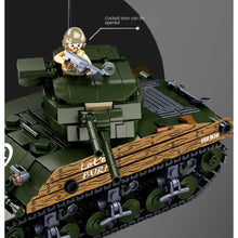 Load image into Gallery viewer, 715PCS Military WW2 2in1 M4A3 76W Medium Tank Figure Model Toy Building Block Brick Gift Kids Compatible Lego Compatible Lego