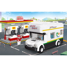Load image into Gallery viewer, 337PCS MOC Camper Car Vehicle Gas Station Figure Model Toy Building Block Brick Gift Kids Compatible Lego