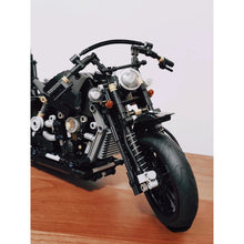 Load image into Gallery viewer, 853PCS MOC Technic Speed Vintage Classic Heavy Motorcycle Motor Bike Model Toy Building Block Brick Gift Kids DIY Compatible Lego