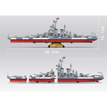 Load image into Gallery viewer, 823PCS Military WW2 Iowa Class Battleship Figure Model Toy Building Block Brick Gift Kids DIY Compatible Lego