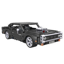 Load image into Gallery viewer, 496PCS MOC Technic Speed Pull Back Challenger Fast Furious Racing Sports Car Model Toy Building Block Brick Gift Kids DIY Compatible Lego 1:18