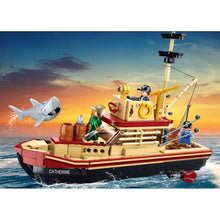 Load image into Gallery viewer, 592PCS MOC Fishing Boat Figure Model Toy Building Block Brick Gift Kids Compatible Lego 1:320
