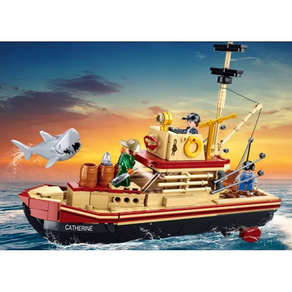 592PCS MOC Fishing Boat Figure Model Toy Building Block Brick Gift Kids Compatible Lego 1:320