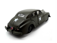 Load image into Gallery viewer, 1:87 Green Military Army Packard Vintage Classic Model Diecast Metal Car New Collection
