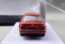 Load image into Gallery viewer, DCM 1:64 Red 1996-98 E38 L7 728il Luxury Sedan Model Diecast Metal Car New Collection
