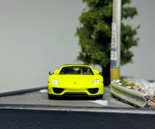 Load image into Gallery viewer, TH 1:64 Yellow 918 Spyder Sports Model Diecast Metal Car New Collection
