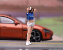Load image into Gallery viewer, 1:64 Painted Figure Model Miniature Resin Diorama Sand Fashion Lady Headset Girl
