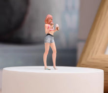 Load image into Gallery viewer, 1:24 Painted Figure Model Miniature Resin Diorama  Sand Ice Cream Girl Lady
