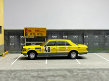 Load image into Gallery viewer, Master 1:64 Yellow 560SEL W126 VIP Sedan Sports Model Diecast Metal Car BN
