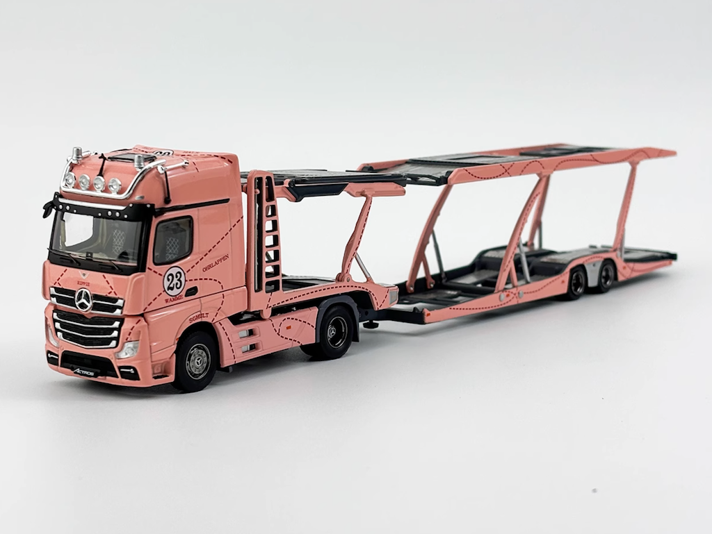 1:64 Pink Actros Gigaspace 4x2 Trailer Truck LFA #23 Model Diecast Metal Car
