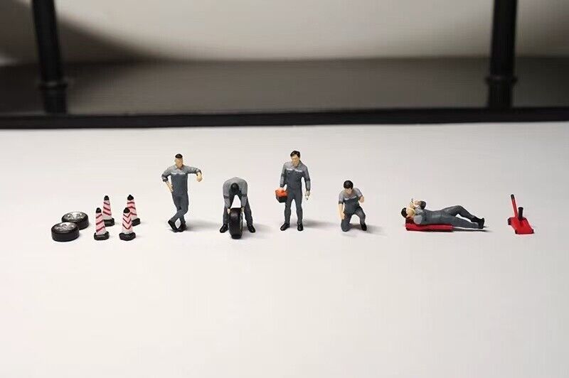 1:64 Painted Figure Model Miniature Resin Diorama Sand Car Repairer Workers Set