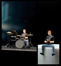 Load image into Gallery viewer, 1:64 Painted Figure Mini Model Miniature Resin Diorama Sand Drum Drummer Set Man
