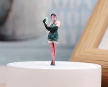 Load image into Gallery viewer, 1:64 Painted Figure Model Miniature Resin Diorama Beauty Lady Qipao Elegant Sand
