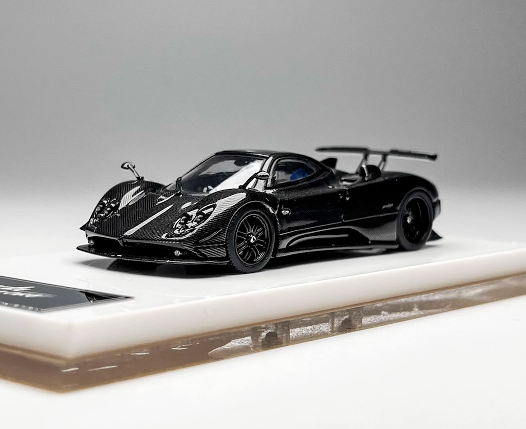 HH 1:64 Black Carbon Zonda Tricolore Racing Sports Model Diecast Metal Car New Collection