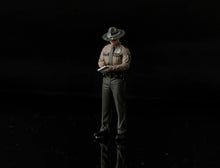 Load image into Gallery viewer, 1:64 Painted Figure Model Miniature Resin Diorama Toy Sand Policeman Police Man
