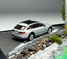 Load image into Gallery viewer, Masdi 1:64 Silver A6 Allroad Wagon Sports Model Diecast Metal Car New Collection

