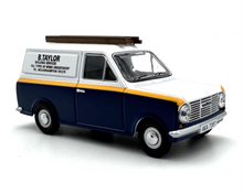 Load image into Gallery viewer, OXFORD 1:43 Bedford HA Transporter Wagon Van Classic Model Diecast Metal Car New
