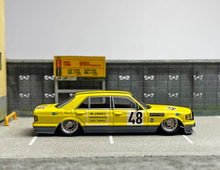 Load image into Gallery viewer, Master 1:64 Yellow 560SEL W126 VIP Sedan Sports Model Diecast Metal Car BN
