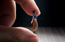 Load image into Gallery viewer, 1:64 Painted Figure Model Miniature Resin Diorama Toy Sand Stand Posting Girl
