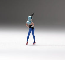 Load image into Gallery viewer, 1:24 Painted Figure Model Miniature Resin Diorama Sand  Bunny Girl Lady Sexy
