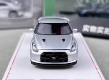 Load image into Gallery viewer, FH 1:64 Silver JDM Skyline GTR R35 Racing Sports Model Diecast Metal Car New Collection

