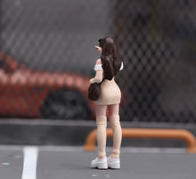 Load image into Gallery viewer, 1:64 Painted Figure Model Miniature Resin Sand Beauty Girl Pretty Lady Cute
