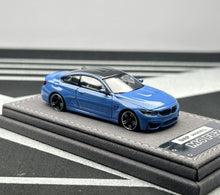 Load image into Gallery viewer, DAP 1:64 Blue M4 F82 Coupe Widebody Sports Model Diecast Metal Car
