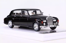 Load image into Gallery viewer, DCM 1:64 Black Phantom VI 6 Classic Vintage Luxury Model Diecast Metal Car New Collection

