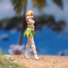 Load image into Gallery viewer, 1:24 Painted Figure Model Miniature Resin Diorama  Sand Pretty Charming Girl

