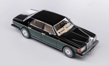 Load image into Gallery viewer, GFCC 1:64 Black Green 1994 Silver Spur III Luxury Model Diecast Metal Car
