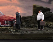 Load image into Gallery viewer, 1:64 Painted Figure Model Miniature Resin Diorama Sand Fierce Bandits Set Man
