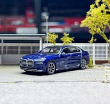 Load image into Gallery viewer, Minigt 1:64 Blue I7 xDrive 60 EV Sedan Sports Model Diecast Metal Car New Collection
