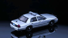 Load image into Gallery viewer, Rollin 1:64 CSP Connecticut Police CROWN VICTORIA CV Model Diecast Metal Car
