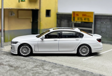 Load image into Gallery viewer, MINIGT 1:64 Alpina B7 750Li Xdrive Sedan Sports Model Diecast Metal Car #557
