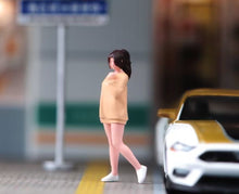 Load image into Gallery viewer, 1:64 Painted Figure Model Miniature Resin Diorama Sand Girl Lady Pretty Friend
