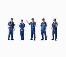 Load image into Gallery viewer, 1:64 Painted Figure Mini Model Miniature Resin Diorama Sand Refueling Worker Toy
