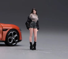 Load image into Gallery viewer, 1:64 Painted Figure Model Miniature Resin Diorama Toy Sand Cool Girl Pretty
