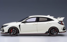 Load image into Gallery viewer, AUTOart 1:18 JDM White Civic Type R FK8 2021 Sport Model Diecast Metal Car New

