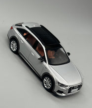 Load image into Gallery viewer, Masdi 1:64 Silver A6 Allroad Wagon Sports Model Diecast Metal Car New Collection
