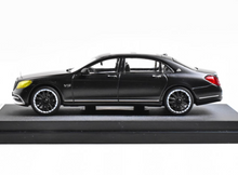 Load image into Gallery viewer, Master 1:64 Black S650 V12 Luxury Sedan Sport Model Diecast Metal Car New Collection
