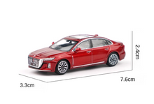 Load image into Gallery viewer, XCARTOYS 1:64 Red Hongqi H5 Sedan Model Toy Diecast Metal Car New
