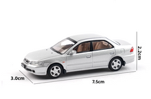 Load image into Gallery viewer, XCARTOY 1:64 Silver Accord CG5 Sedan Sport Classic Model Diecast Metal Car New Collection
