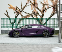 Load image into Gallery viewer, JEC 1:64 Blue Carbon Gemera Super Racing Sports Model Diecast Metal Car New Collection

