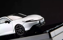 Load image into Gallery viewer, HobbyJapan 1:64 White Black Top Prelude Coupe Sports Model Diecast Metal Car
