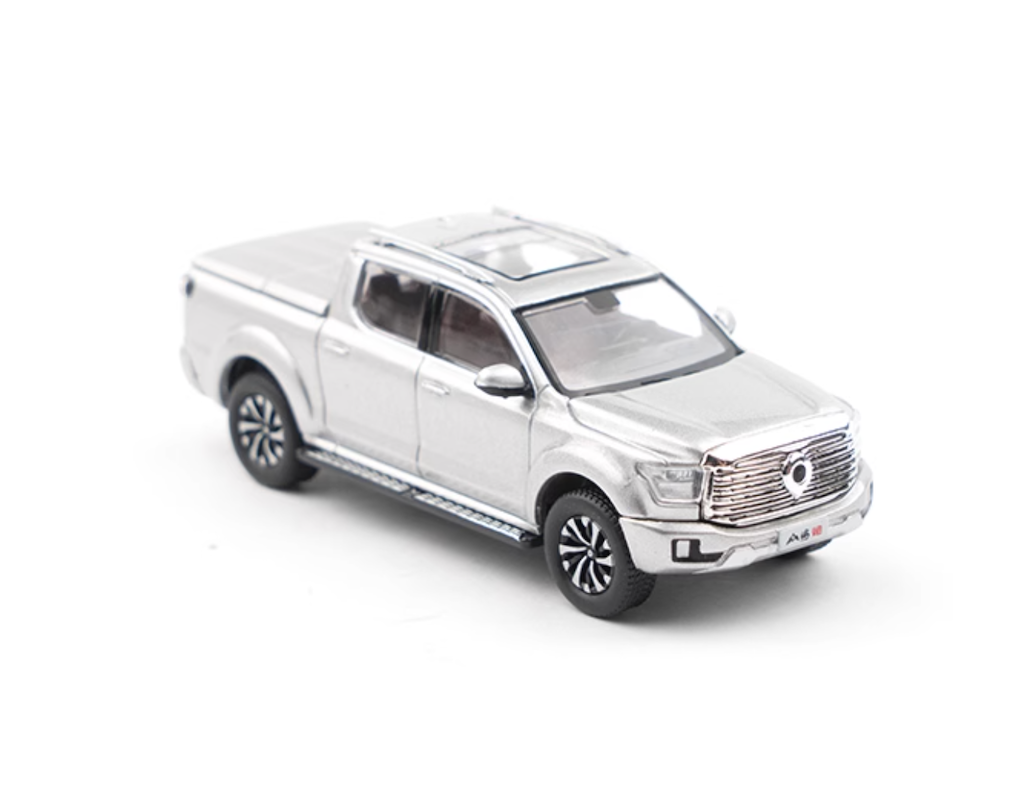 XCARTOYS 1:64 Silver POER Pick Up Truck Off Road Vehicle Model Toy Metal Car