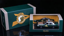 Load image into Gallery viewer, Rollin 1:64 NHSP Hampshire Police CROWN VICTORIA CV Model Diecast Metal Car
