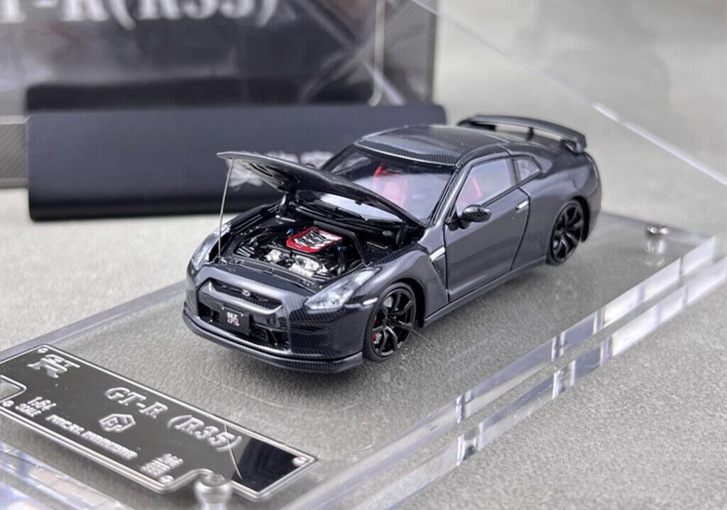 FH 1:64 Full Carbon Skyline GTR R35 Racing Sports Model Diecast Metal Car New Collection