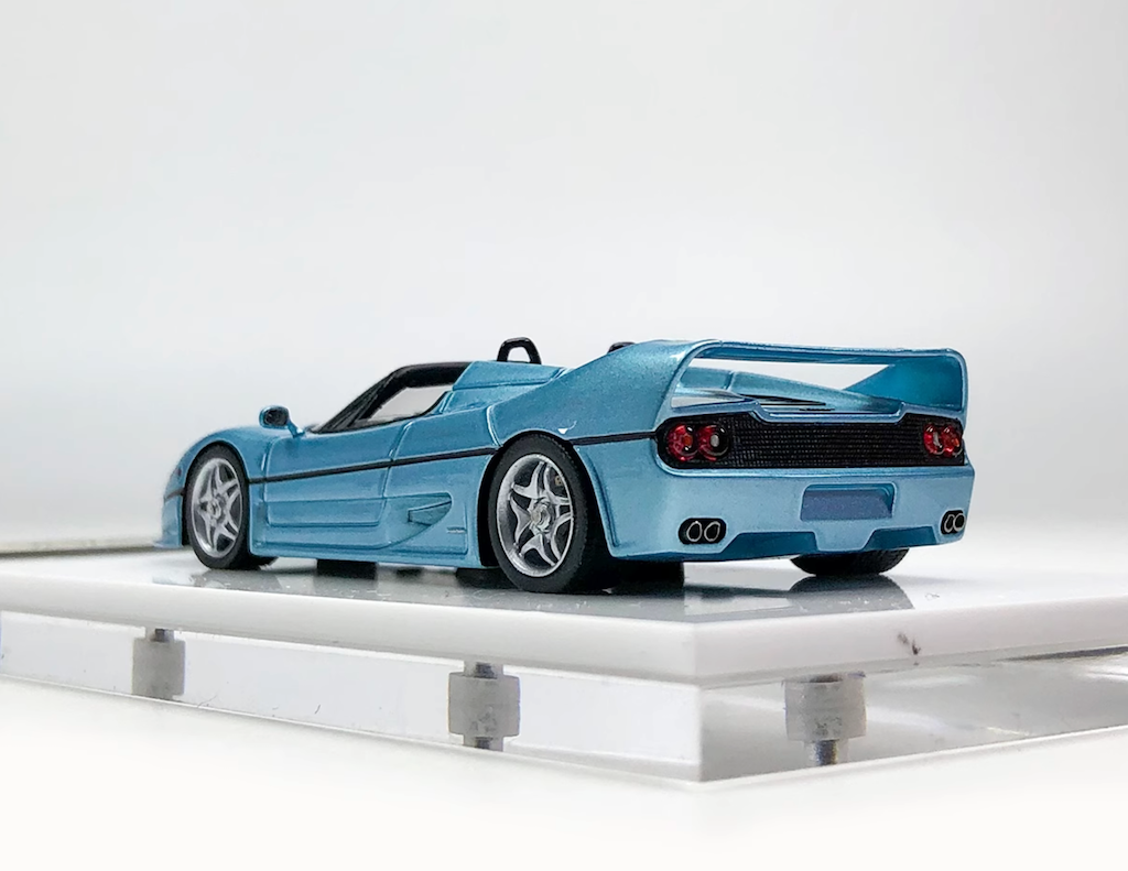 dmh製 1/64 F50 1/64 Ferrari F50 Spyder by DMH resin car model review - YouTube