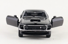 Load image into Gallery viewer, WELLY 1:36 1969 Mustang Boss 429 Muscle Sports Model Diecast Toy Metal Car BN
